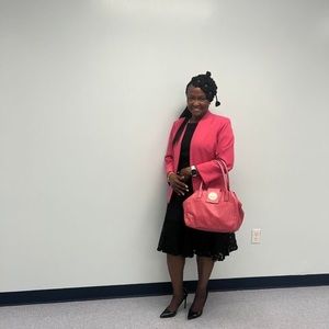 Meet your Posher, Brenda